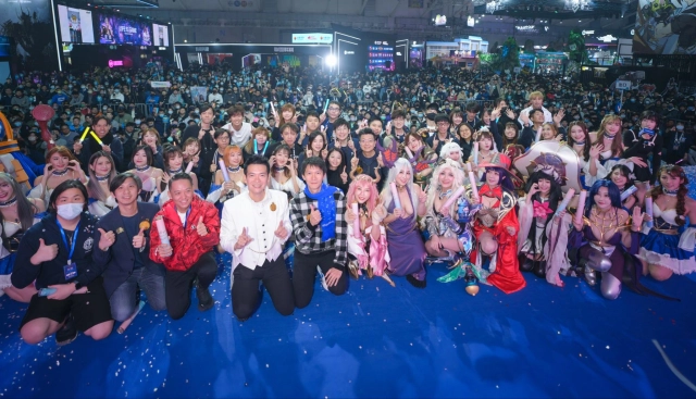 《神魔之塔》 11 週年生日慶典全場爆滿 現場過千粉絲共襄盛舉