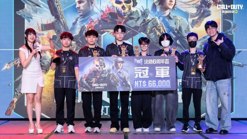 《Garena決勝時刻 Mobile》「決勝 6 周年盃」Change World 奪冠封王