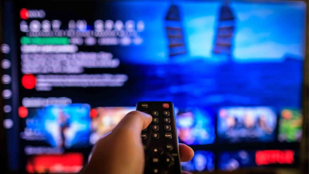 What is Skymovieshd: Download Hollywood, Bollywood Movies and More - A Review of Guide