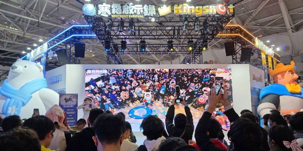 一張含有 服裝, 人員, 人的臉孔, 男人 的圖片

AI 產生的內容可能不正確。