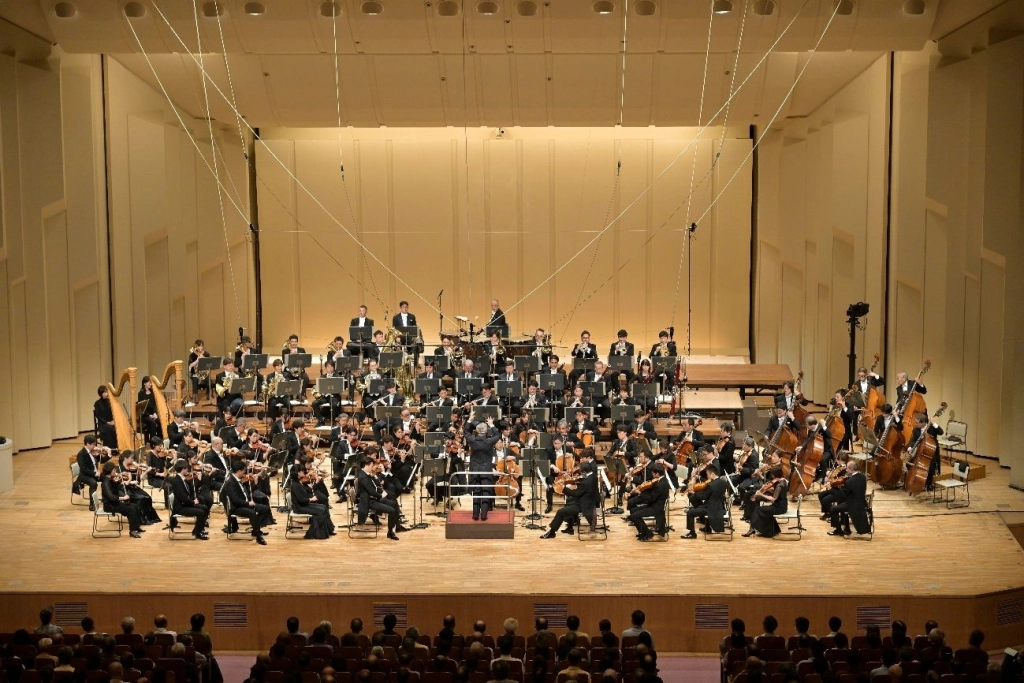 《寶可夢 風與波》  與寶可夢一起越過大自然的重重難關吧！