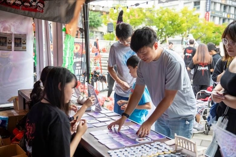 《永劫無間》萬聖節「劫境探寶」圓滿落幕! 胡桃、季瑩瑩現身府中踩街 引爆武俠狂潮