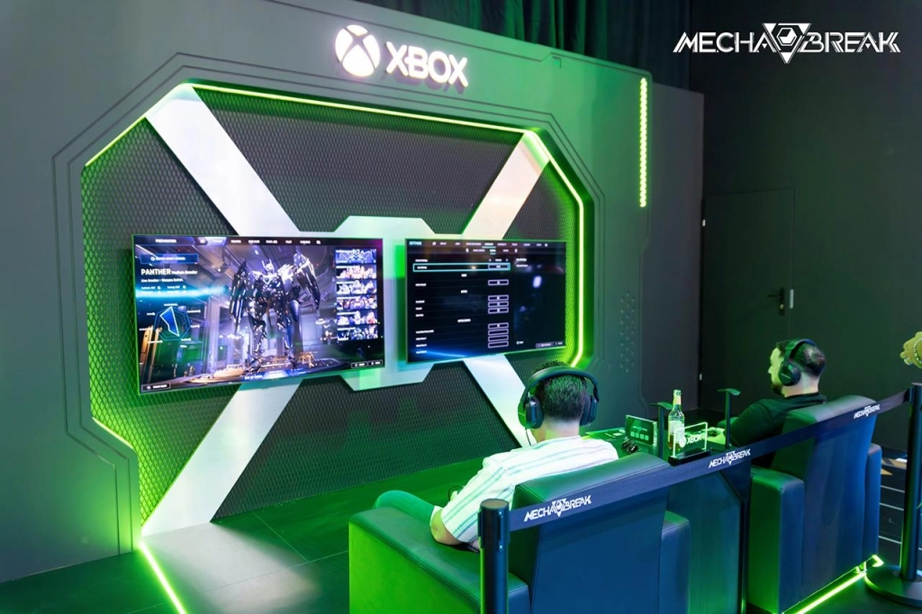 科幻機甲新作《Mecha BREAK》亮相Gamescom2024，微軟遊戲執行長Phil·Spencer現身打卡