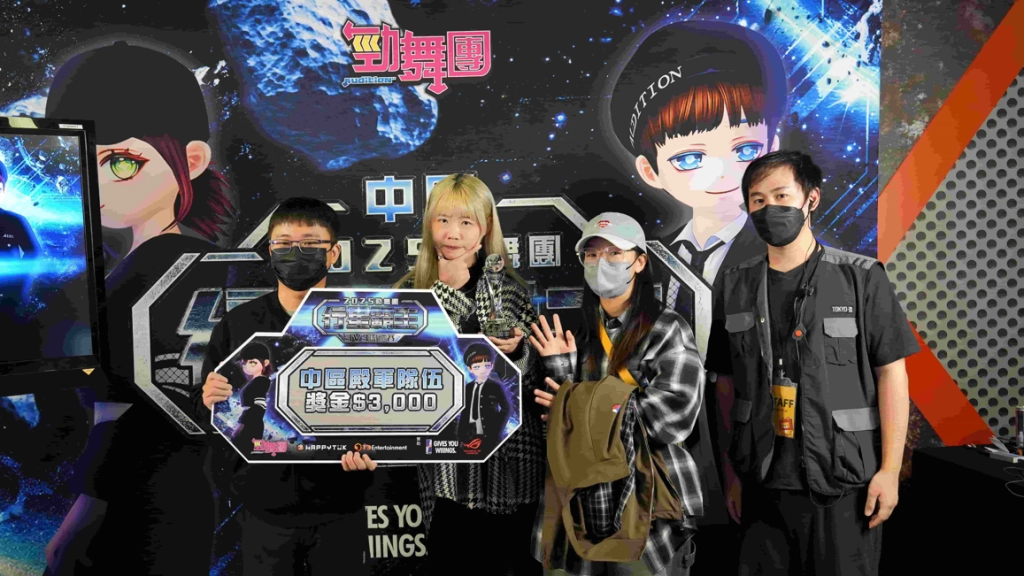 一張含有 服裝, 日本動畫, 卡通, 人員 的圖片

AI 產生的內容可能不正確。