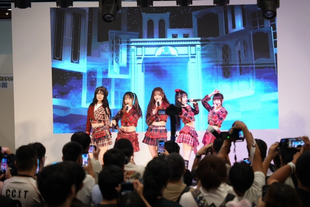 日本創作女聲彩莉 Ayari 快閃漫博圓夢！驚喜發表「HEROINE SODA」獻給KIRIS