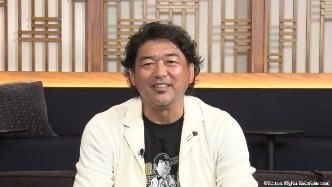 窓の前に座っている男性
AI 生成コンテンツは誤りを含む可能性があります。