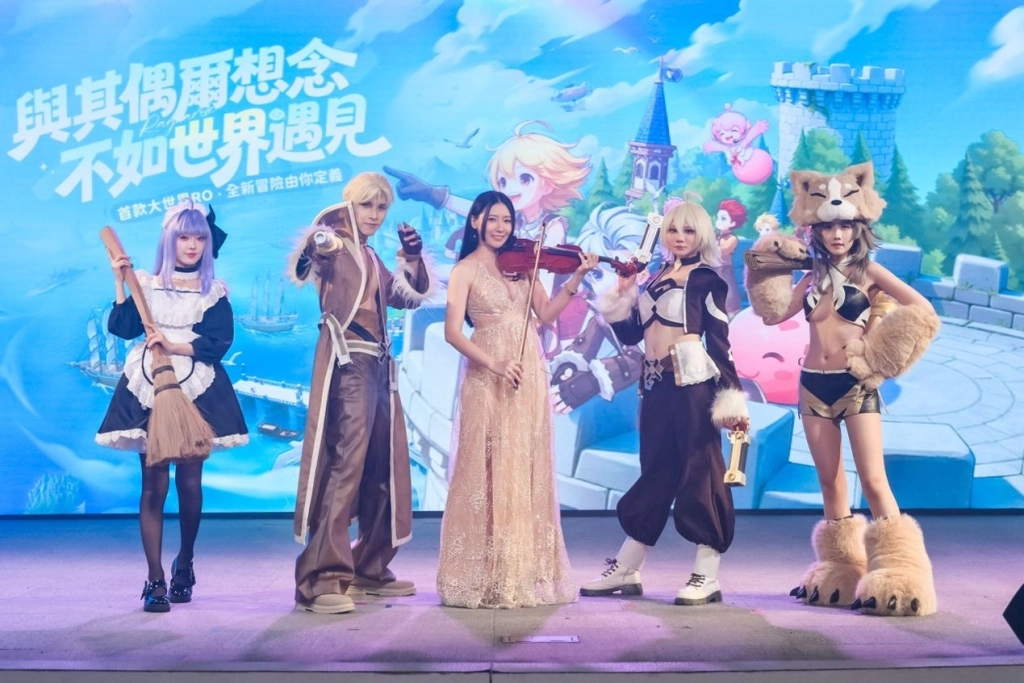 一張含有 服裝, 舞蹈, 卡通, 女人 的圖片

AI 產生的內容可能不正確。