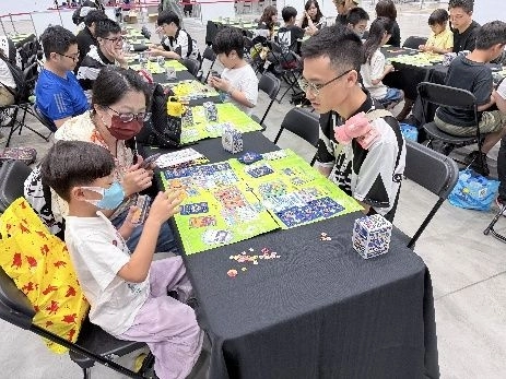 寶可夢「2025-26 臺灣大師球聯盟賽」  來自全臺各地的粉絲齊聚臺中，盛況空前